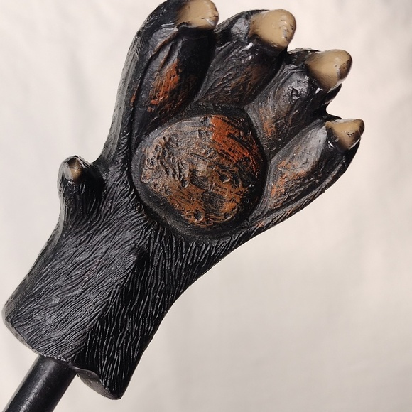 Black Bear Claw Back Scratcher - Picture 10 of 11